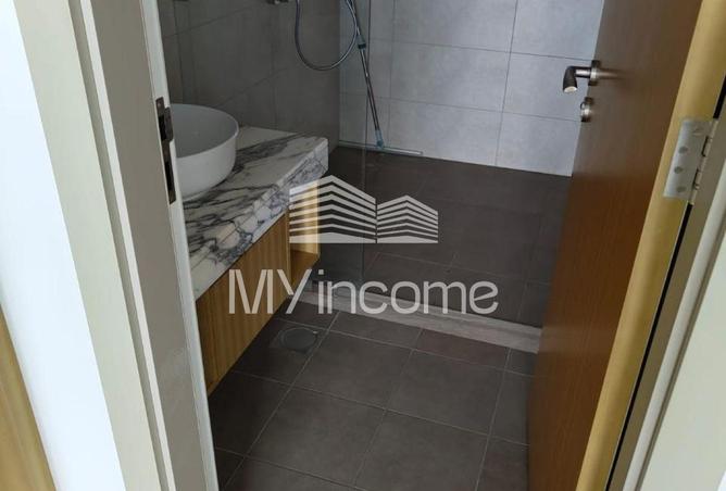 81951716 - Property Image 3