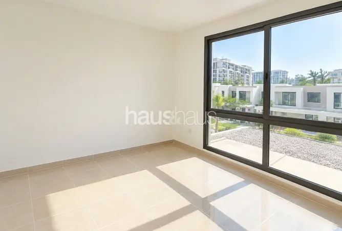 155508832 - Property Image 2