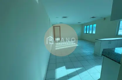 Apartment - 1 Bedroom - 1 Bathroom for rent in Mankhool Building - Al Mankhool - Bur Dubai - Dubai