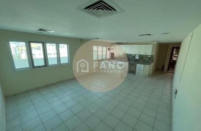 Apartment - 1 Bedroom - 1 Bathroom for rent in Mankhool Building - Al Mankhool - Bur Dubai - Dubai