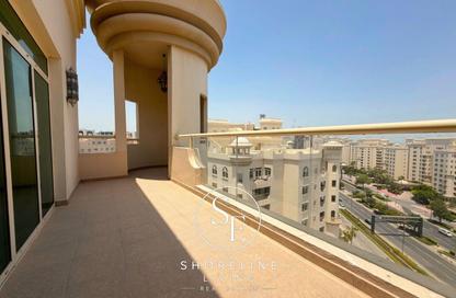 Apartment - 3 Bedrooms - 4 Bathrooms for rent in Al Khushkar - Shoreline Apartments - Palm Jumeirah - Dubai