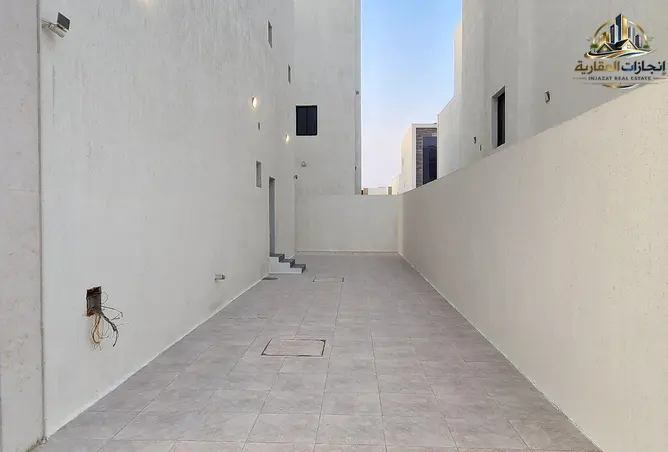 148626706 - صورة العقار 2