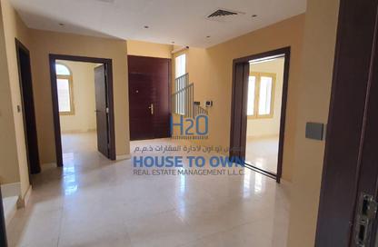 Apartment - 4 Bedrooms - 5 Bathrooms for rent in Golf Gardens - Khalifa City - Abu Dhabi