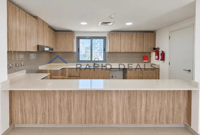 141927110 - Property Image 3