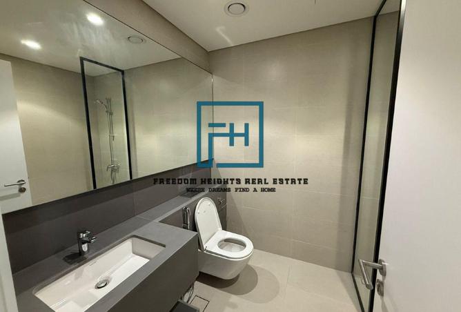 98252399 - Property Image 2