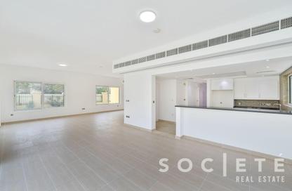 Villa - 4 - 4 for sale in Legacy Nova Villas - District 9 - Jumeirah Park - Dubai