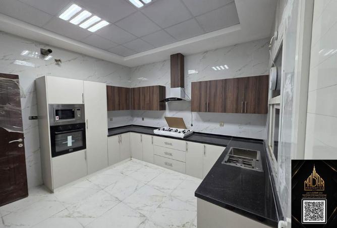 115033704 - Property Image 3