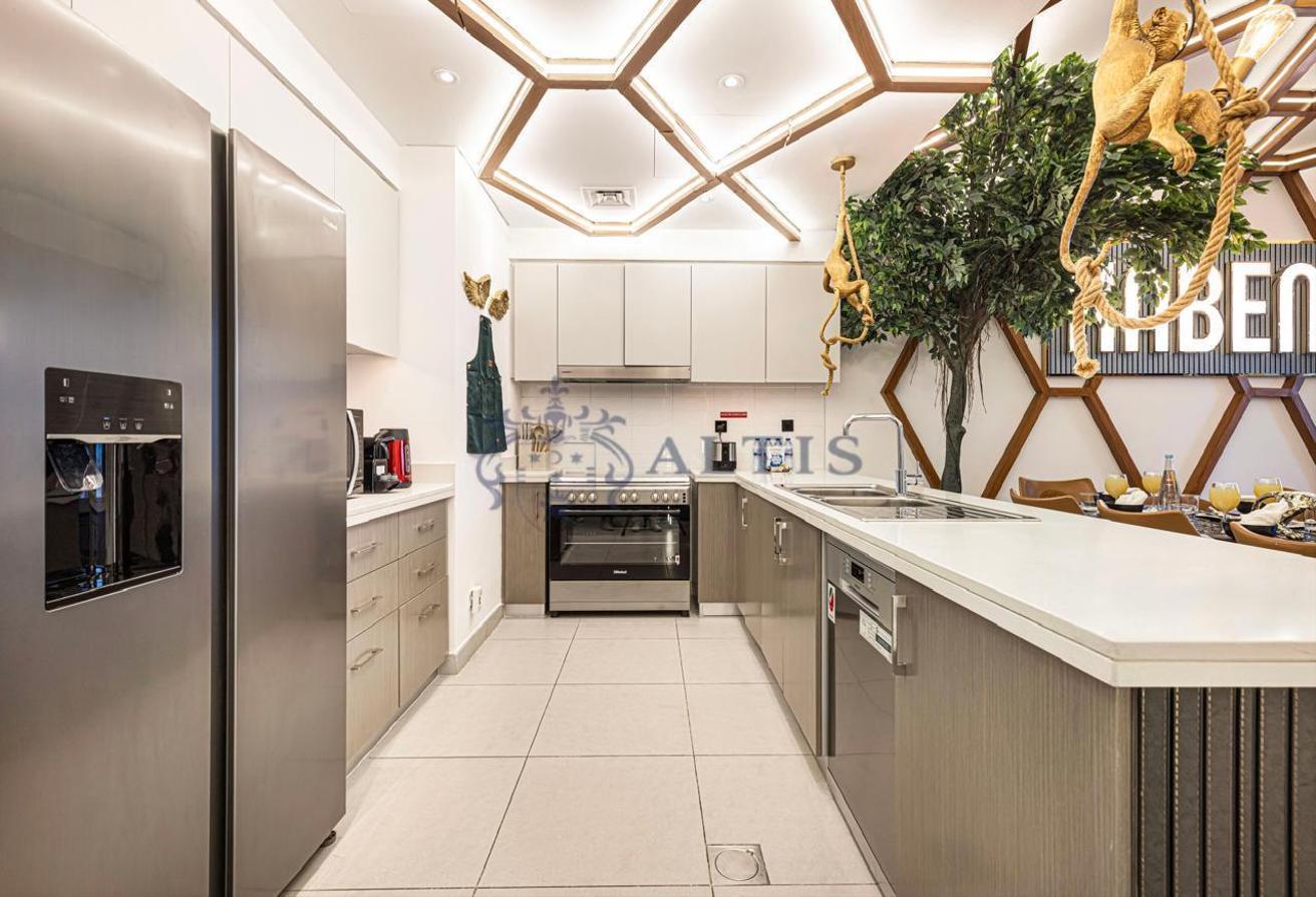 3BR + Maid | Full Burj Khalifa View | Vacant Now photo 4