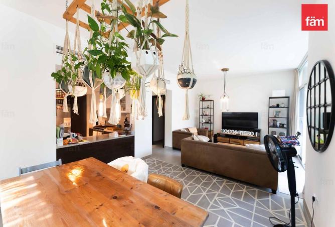 73111406 - Property Image 2