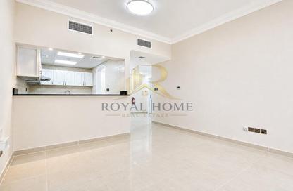 Apartment - 1 Bedroom - 2 Bathrooms for rent in Manchester Tower - Dubai Marina - Dubai