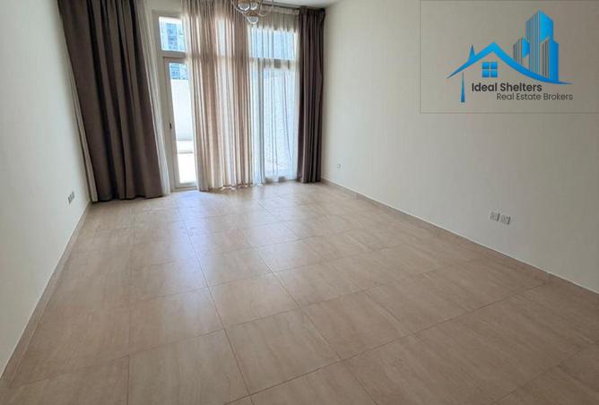 128833858 - Property Image 3
