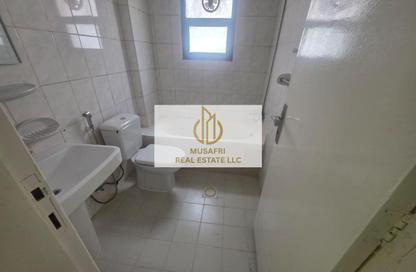 Apartment - 2 Bedrooms - 1 Bathroom for rent in Al Hafeet Tower - Al Taawun Street - Al Taawun - Sharjah