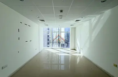 مكتب - استوديو للايجار في برج بارك لين - الخليج التجاري - دبي