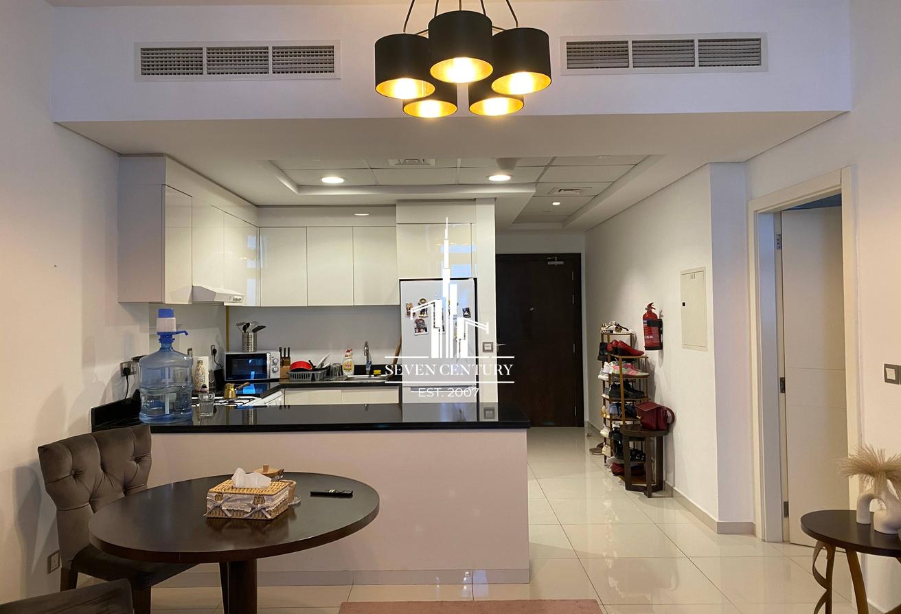 Fully Furnished | Modern Living | Best Price photo 6
