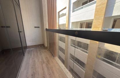 Apartment - 1 - 2 for rent in Muwaileh - Sharjah