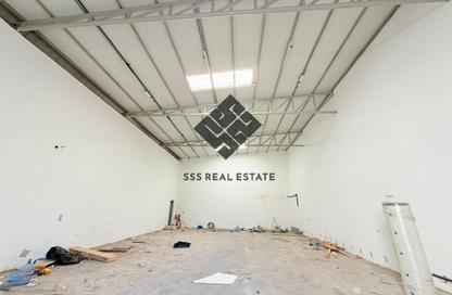 Warehouse - Studio for rent in Umm Dir - Umm Al Quwain