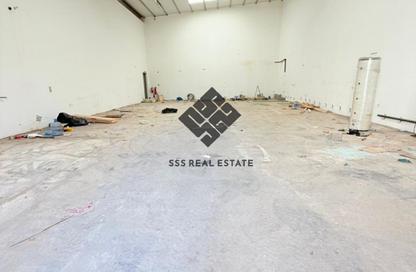 Warehouse - Studio for rent in Umm Dir - Umm Al Quwain