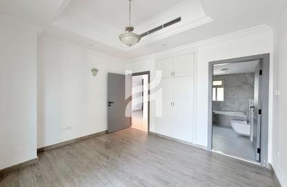 Villa - 4 Bedrooms - 6 Bathrooms for rent in Entertainment Foyer - Mediterranean Clusters - Jumeirah Islands - Dubai