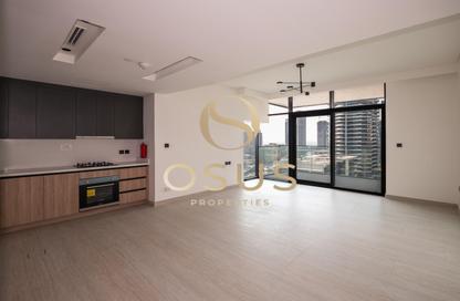 Apartment - 2 - 2 for rent in Marina Living - Dubai Marina - Dubai