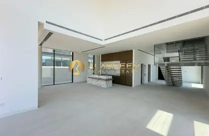 Villa - 4 Bedrooms - 5 Bathrooms for rent in Nad Al Sheba Gardens 2 - Nad Al Sheba Gardens - Nad Al Sheba - Dubai