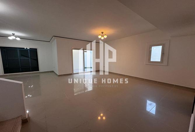 94005522 - Property Image 2