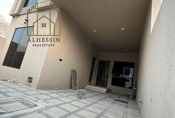 128353398 - Property Image 3