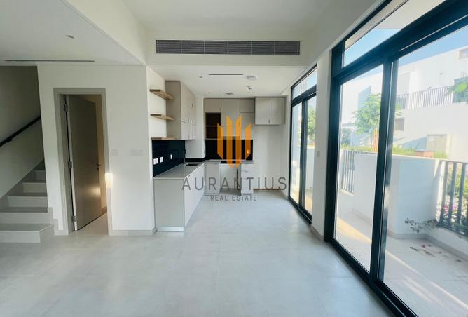 74241759 - Property Image 2