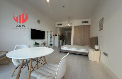 Apartment - Studio - 1 for rent in National Bonds Residence - District 15 - Jumeirah Village Circle - Dubai
