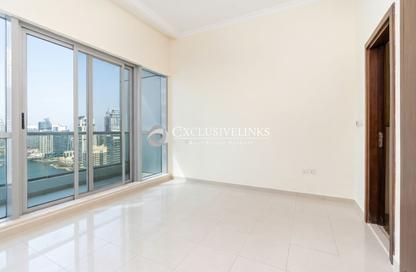 شقة - غرفة نوم - 2 حمامات للايجار في برج باي سنترال الأوسط - باي سنترال - دبي مارينا - دبي
