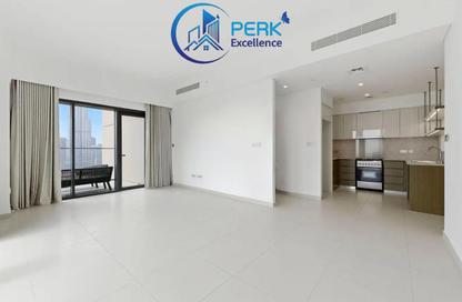 Apartment - 3 Bedrooms - 2 Bathrooms for rent in Burj Royale - Downtown Dubai - Dubai