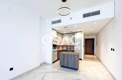 Apartment - 1 Bedroom - 2 Bathrooms for rent in Royal Regency - Business Bay - Dubai