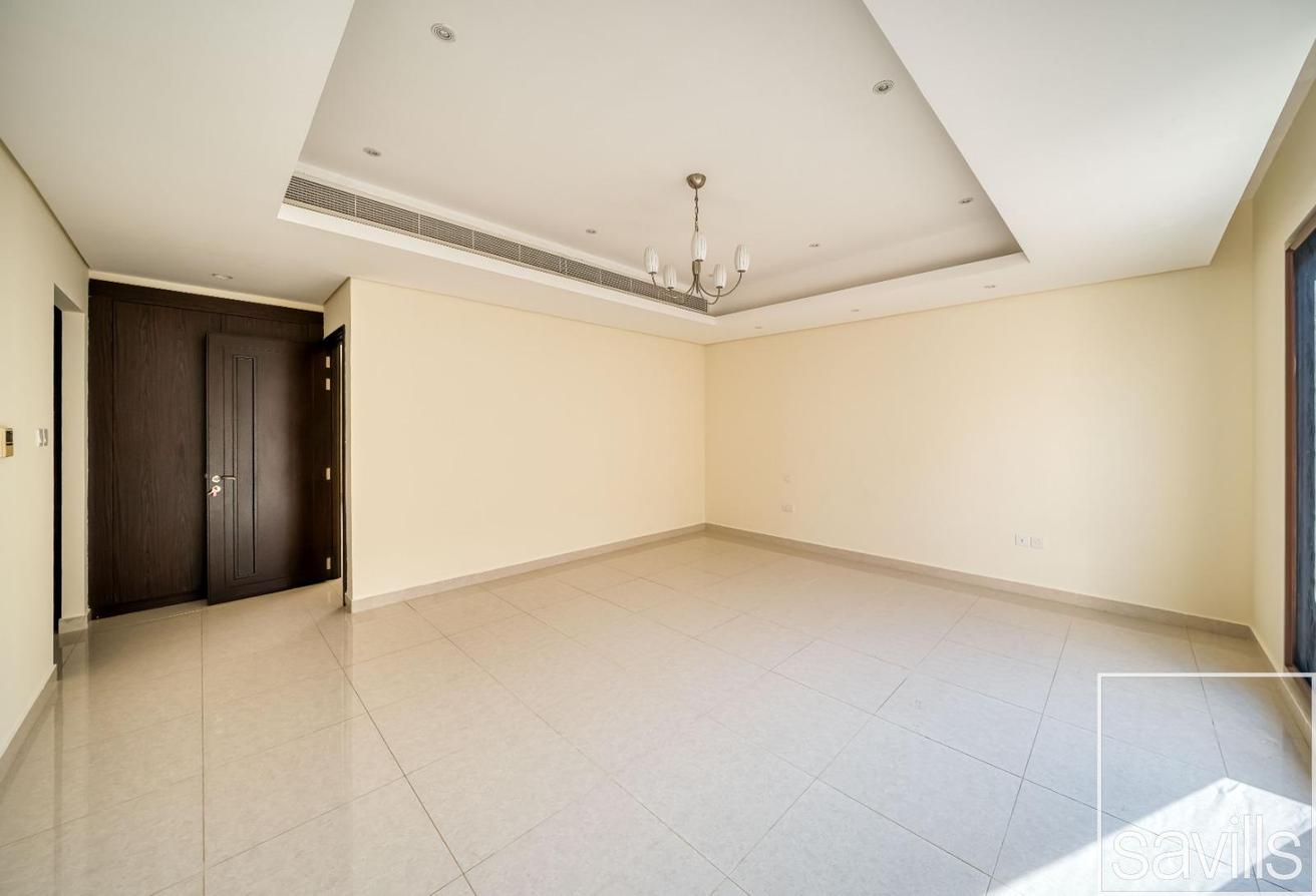 Vacant | Large Layout | Well Maintained photo 19