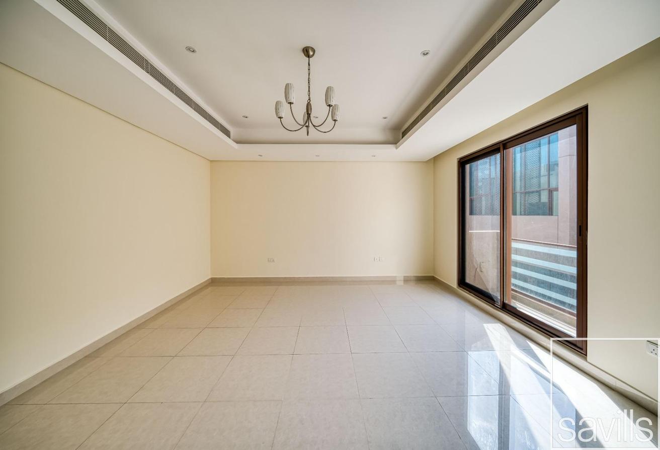 Vacant | Large Layout | Well Maintained photo 18