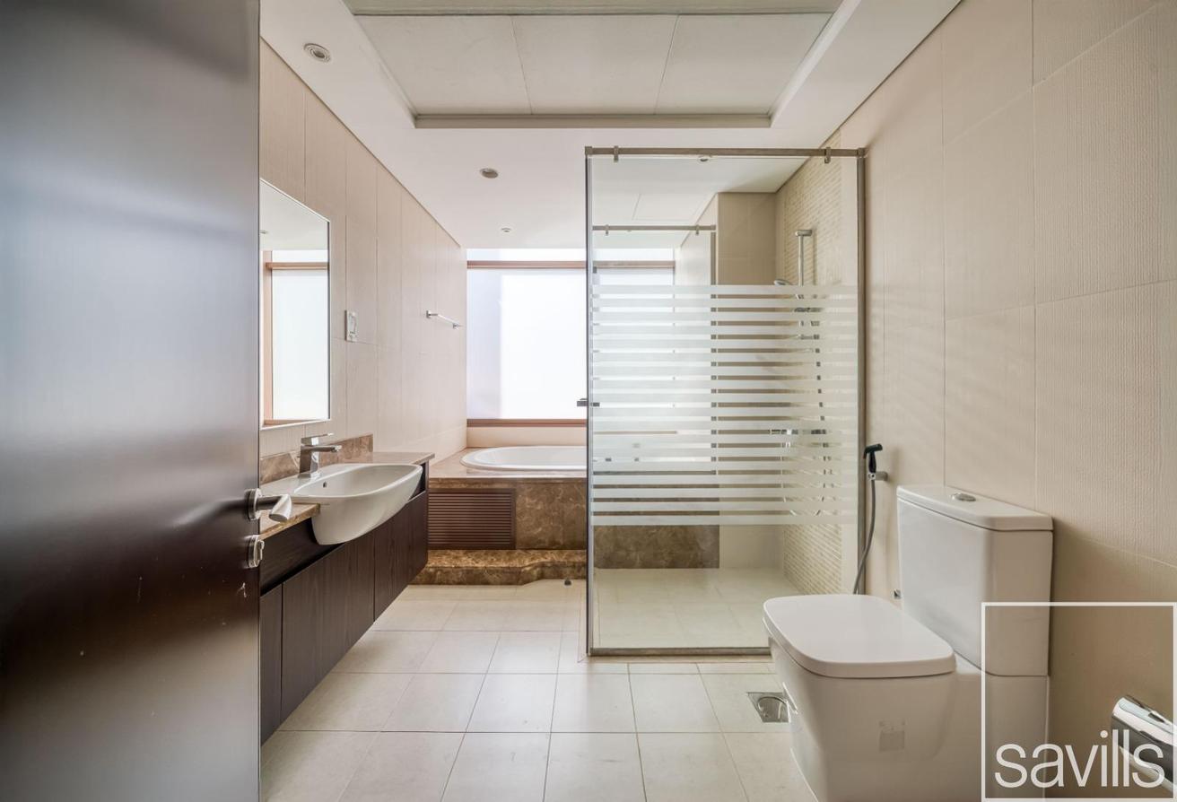 Vacant | Large Layout | Well Maintained photo 22