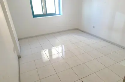 Apartment - 2 Bedrooms - 3 Bathrooms for rent in Al Majaz 1 - Al Majaz - Sharjah