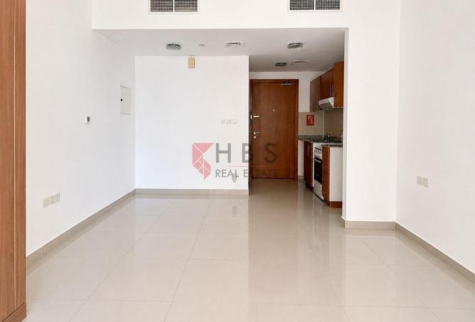 127012677 - Property Image 3
