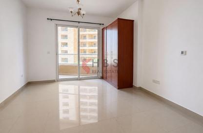 Apartment - Studio - 1 Bathroom for rent in Lakeside Tower B - Lakeside Residence - Dubai Production City (IMPZ) - Dubai