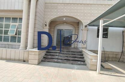 Apartment - 1 Bedroom - 1 Bathroom for rent in Al Nahyan - Abu Dhabi