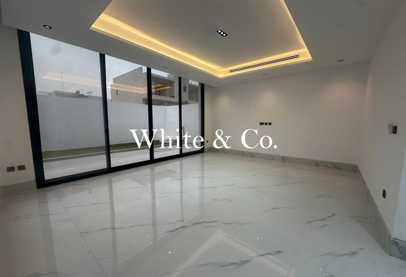 Large Layout | Private Pool | Vacant Now photo 12