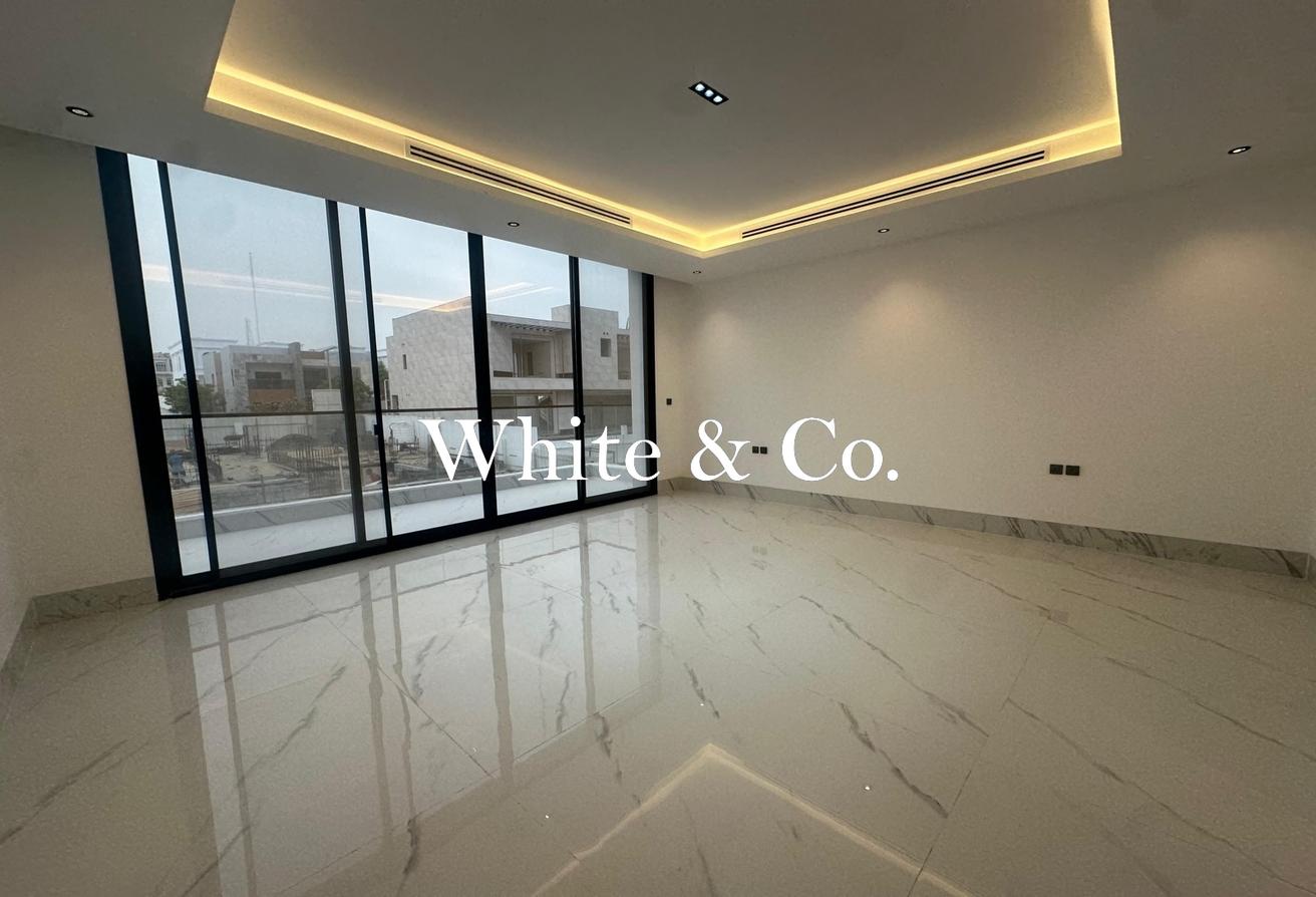Large Layout | Private Pool | Vacant Now photo 22