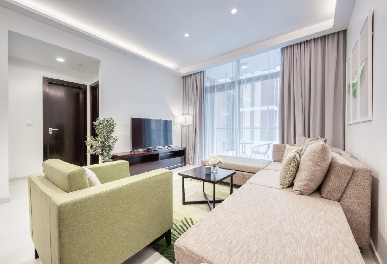 FURNISHED | PRIME LOCATION | READY TO MOVE photo 3