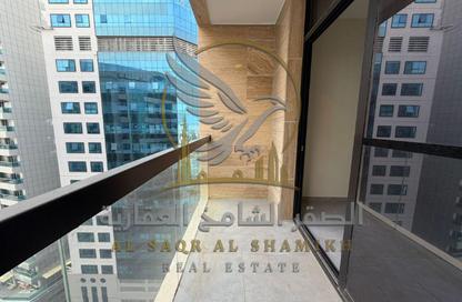 Apartment - 2 Bedrooms - 3 Bathrooms for rent in Al Khan Corniche - Al Khan - Sharjah Apartment - 2 Bedrooms - 3 Bathrooms for rent in Al Khan Corniche - Al Khan - Sharjah