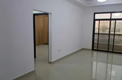 شقة - غرفة نوم - 2 حمامات للايجار في 3 المويهات - المويهات - عجمان