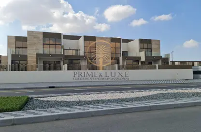 Villa - 4 Bedrooms - 5 Bathrooms for rent in Elie Saab VIE Townhouses - District 11 - Mohammed Bin Rashid City - Dubai