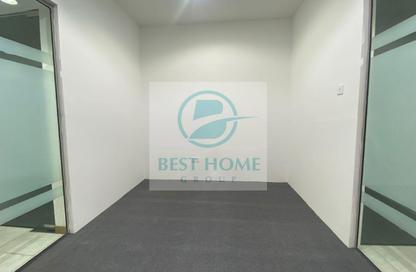 Office Space - Studio - 6 Bathrooms for rent in Corniche View Tower - Corniche Road - Abu Dhabi