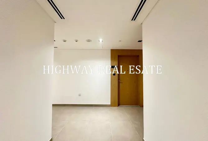 146882667 - Property Image 3