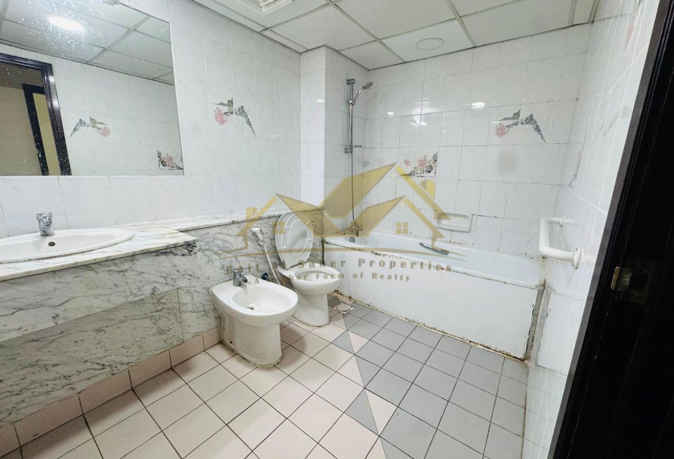 Chiller Free | 2BHK in Mankhool | All Amenities photo 12