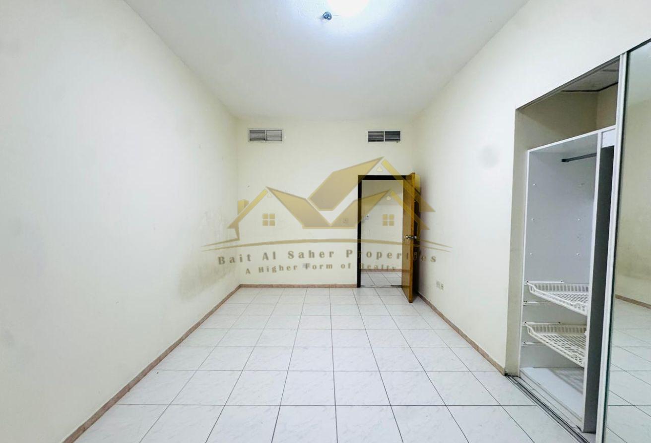 Chiller Free | 2BHK in Mankhool | All Amenities photo 5