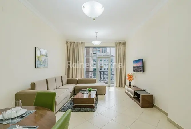 121989703 - Property Image 2