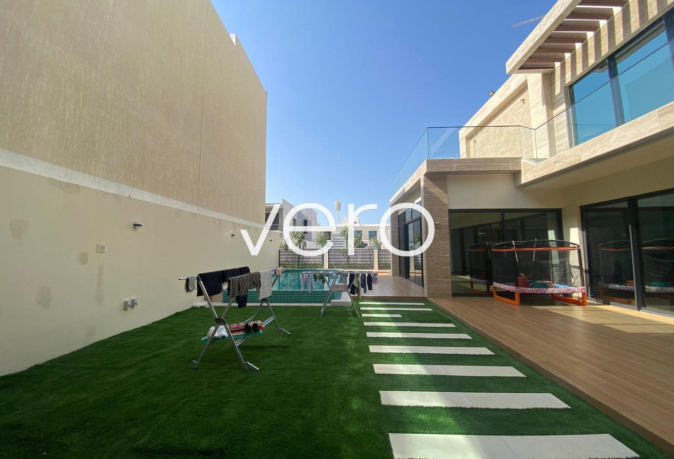 Hartland Villa | Custom Built | Brand New photo 8